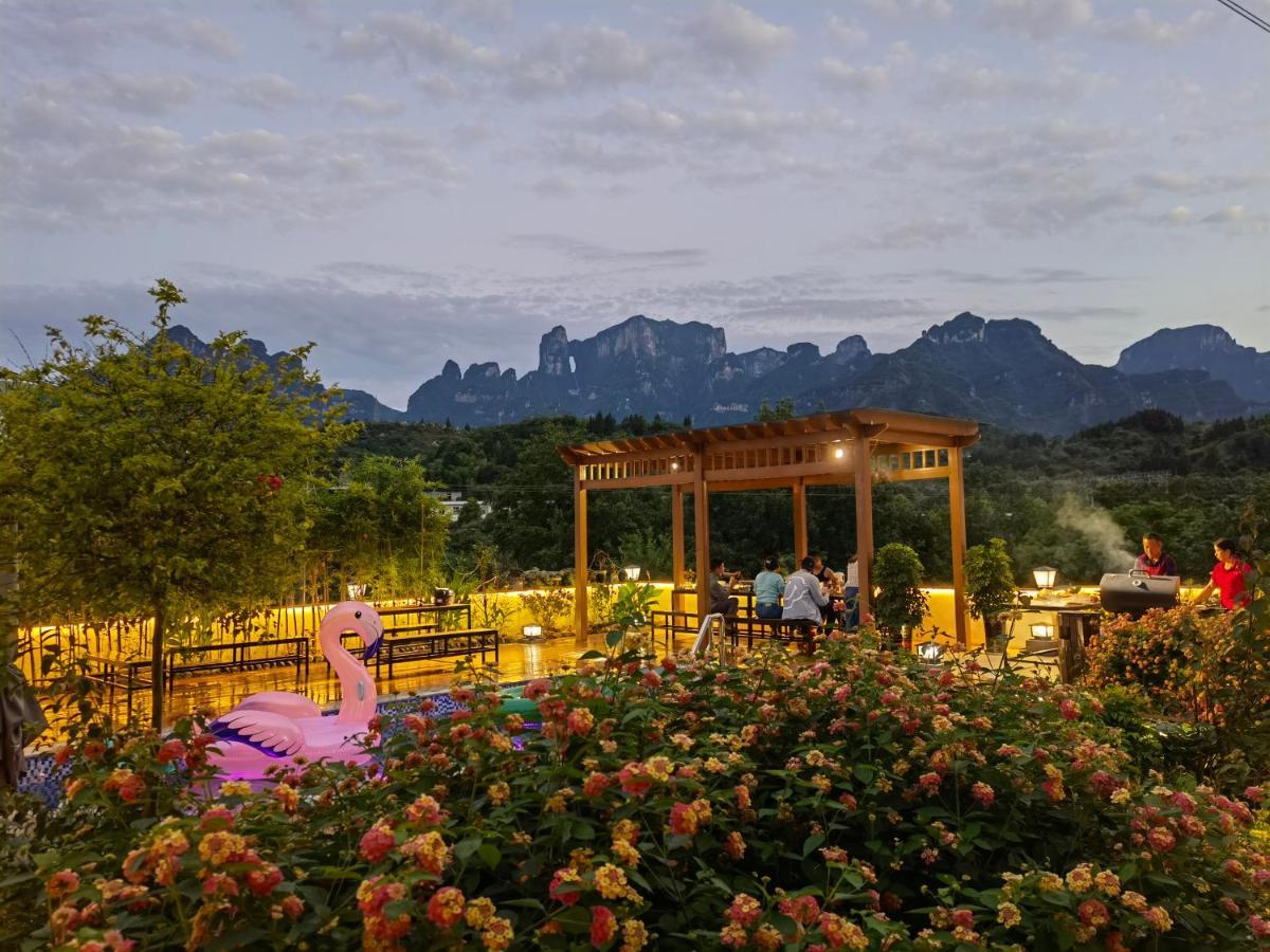 Heaven'S Gate Home Stay --Free Pick Up Service--Panoramic View Of Tianmen Mountain Csangcsiacsie Kültér fotó